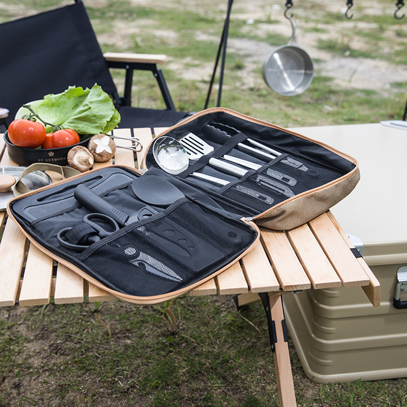 Set da Cucina da Campeggio 8 P - Camping Cooking Survival recensione e prezzo