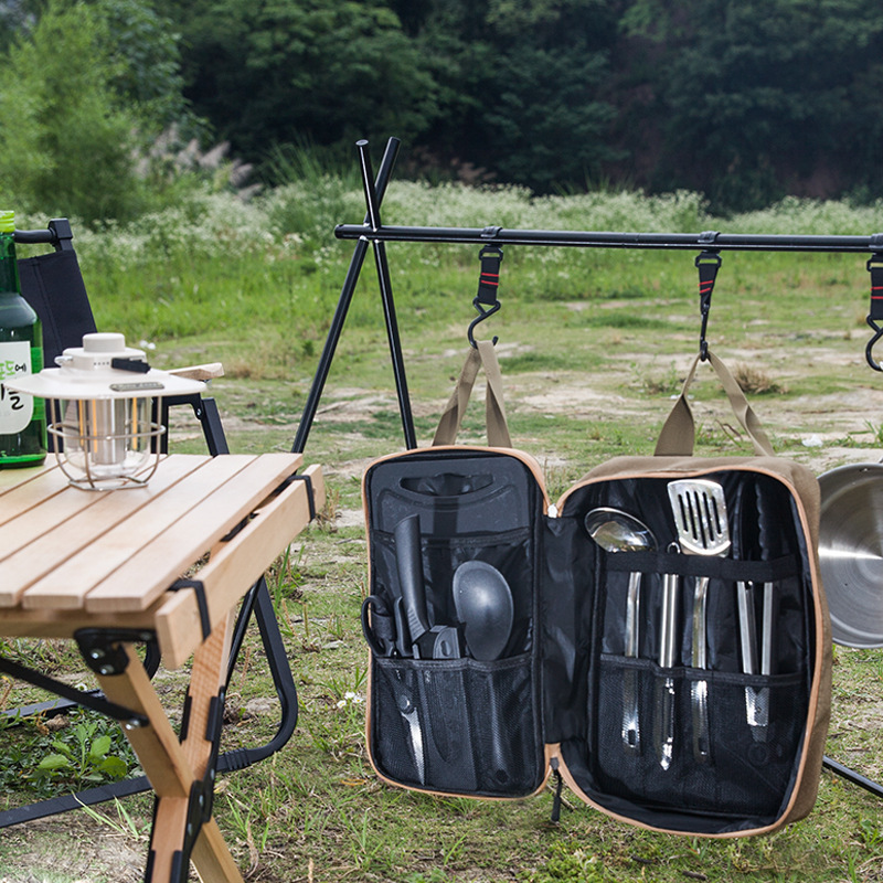 Set da Cucina da Campeggio 8 P - Camping Cooking Survival recensione e prezzo