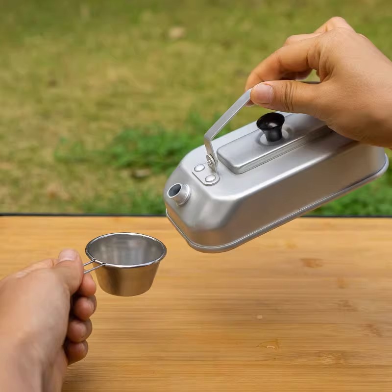 Ultraleggero portatile Picnic  - Camping Cooking Set With Kettle recensione e prezzo